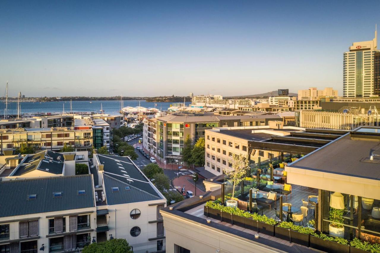 Qt Auckland Hotel Eksteriør billede View of the East Village